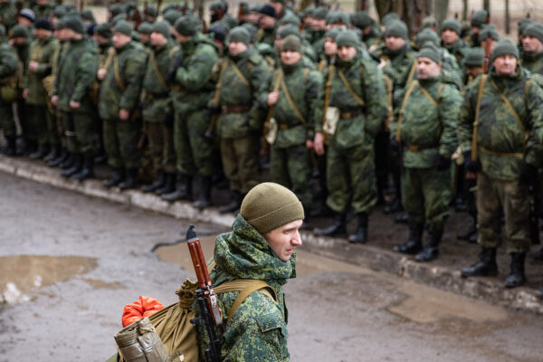 В Омской области обсуждают «квоты на контрактников» для бизнеса: если это окажется правдой?