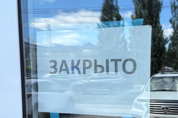Омский бизнес уходит на дно: почему регион превращается в кладбище предприятий при полном молчании властей