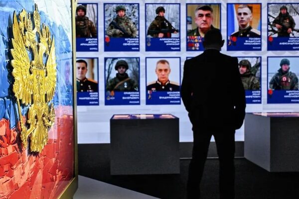 Евгения Хрусталева: «Законотворчество требует управленцев, а не людей с деформированной психикой»